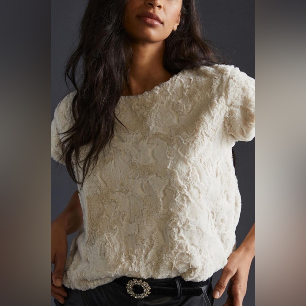 NEW Anthropologie Maeve Faux Fur Tee Sz Medium